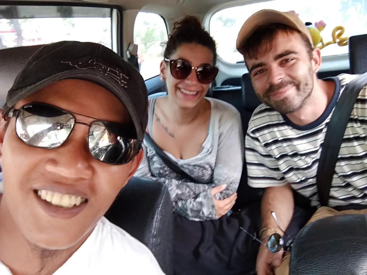 Javalindra Homestay Tour And Travel Banyuwangi  Eksteriør bilde