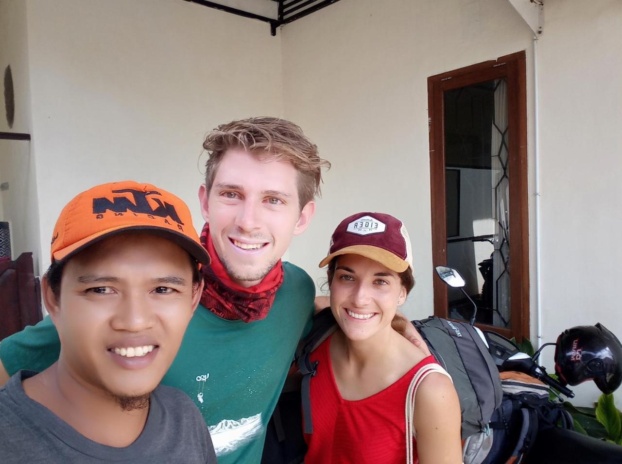 Javalindra Homestay Tour And Travel Banyuwangi  Eksteriør bilde