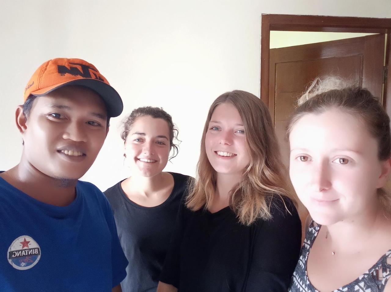 Javalindra Homestay Tour And Travel Banyuwangi  Eksteriør bilde